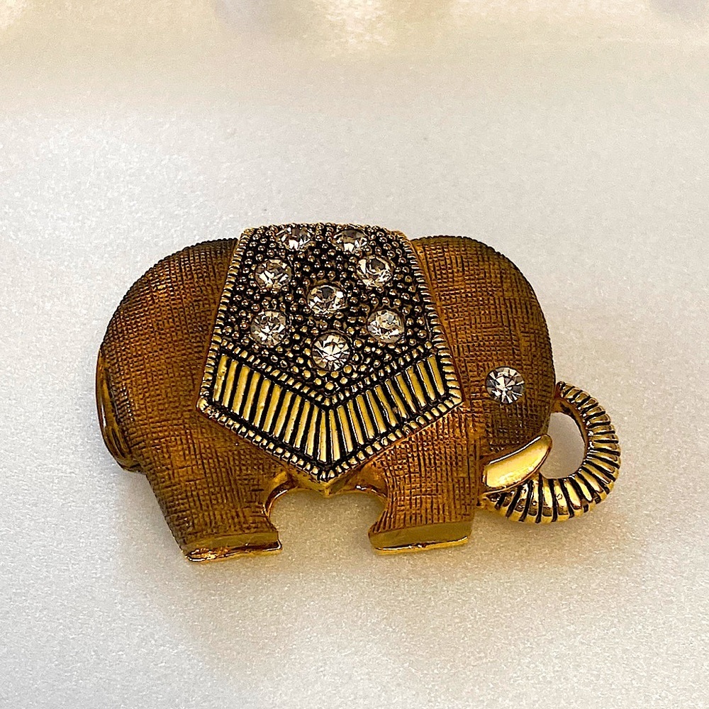 Vintage Elephant Rhinestone Brooch Bronze Gold Tone Statement Animal Pin.